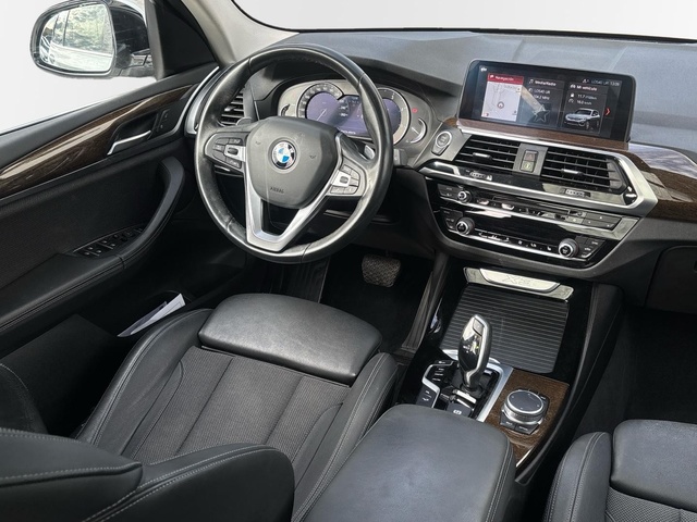 BMW X3 xDrive20d color Blanco. Año 2020. 140KW(190CV). Diésel. En concesionario Pruna Motor, S.L de Barcelona