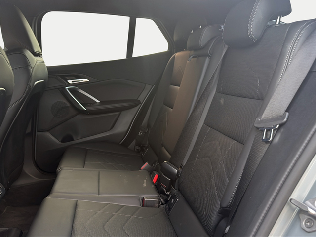 BMW X2 sDrive18d color Gris. Año 2025. 110KW(150CV). Diésel. En concesionario Ilbira Motor | Granada de Granada