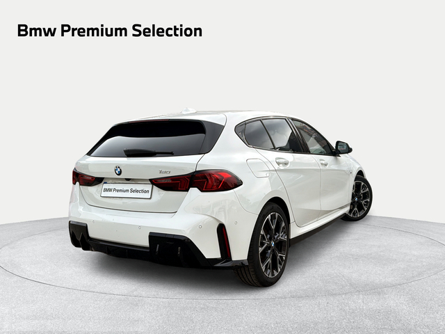 BMW Serie 1 120i color Blanco. Año 2025. 125KW(170CV). Gasolina. En concesionario Ilbira Motor | Granada de Granada