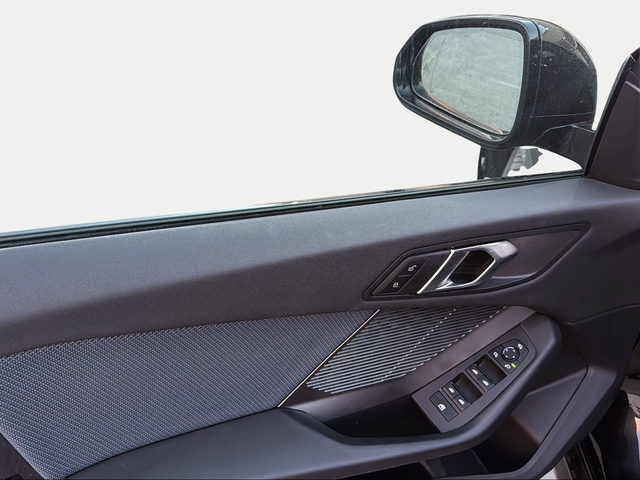 BMW Serie 2 218d Gran Coupe color Negro. Año 2025. 110KW(150CV). Diésel. En concesionario Ilbira Motor | Granada de Granada