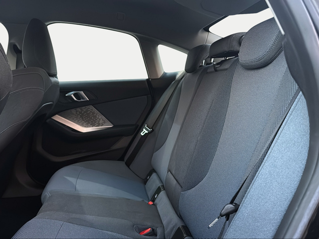 BMW Serie 2 218d Gran Coupe color Negro. Año 2025. 110KW(150CV). Diésel. En concesionario Ilbira Motor | Granada de Granada