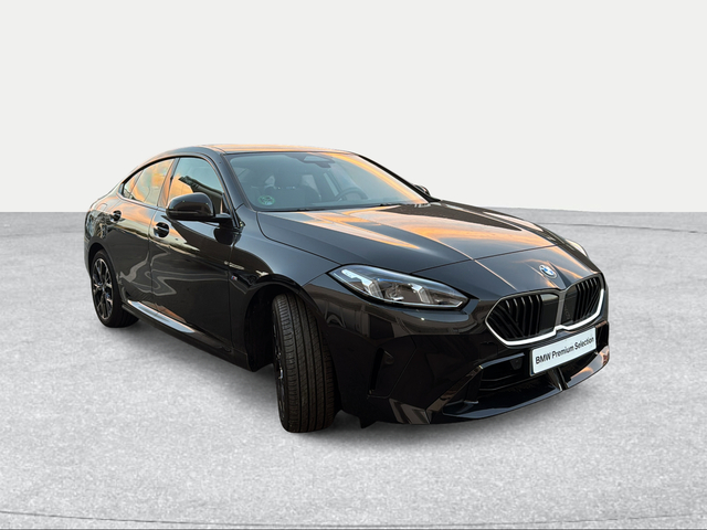 BMW Serie 2 218d Gran Coupe color Negro. Año 2025. 110KW(150CV). Diésel. En concesionario Ilbira Motor | Granada de Granada