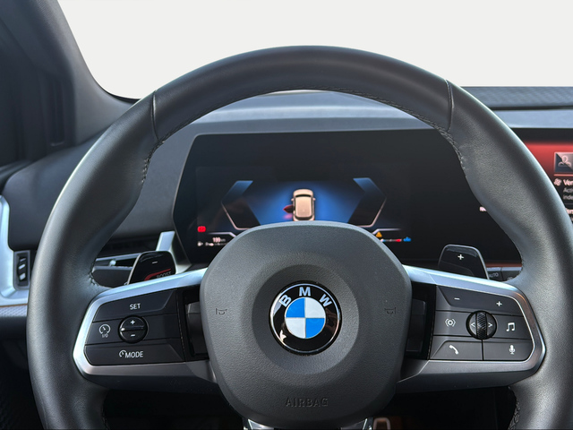 BMW Serie 2 218i Active Tourer color Blanco. Año 2024. 100KW(136CV). Gasolina. En concesionario Ilbira Motor | Granada de Granada