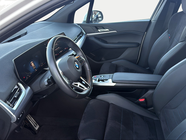 BMW Serie 2 218d Active Tourer color Blanco. Año 2024. 110KW(150CV). Diésel. En concesionario Ilbira Motor | Granada de Granada