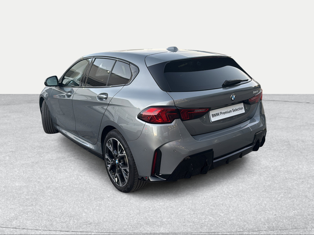 BMW Serie 1 120d color Gris. Año 2025. 120KW(163CV). Diésel. En concesionario Ilbira Motor | Granada de Granada