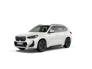 Fotos de BMW X1 sDrive20d color Blanco. Año 2025. 120KW(163CV). Diésel. En concesionario Quadis Munich de Barcelona