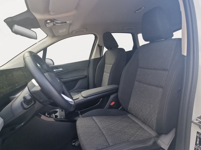 BMW Serie 2 218d Active Tourer color Blanco. Año 2023. 110KW(150CV). Diésel. En concesionario GANDIA Automoviles Fersan, S.A. de Valencia