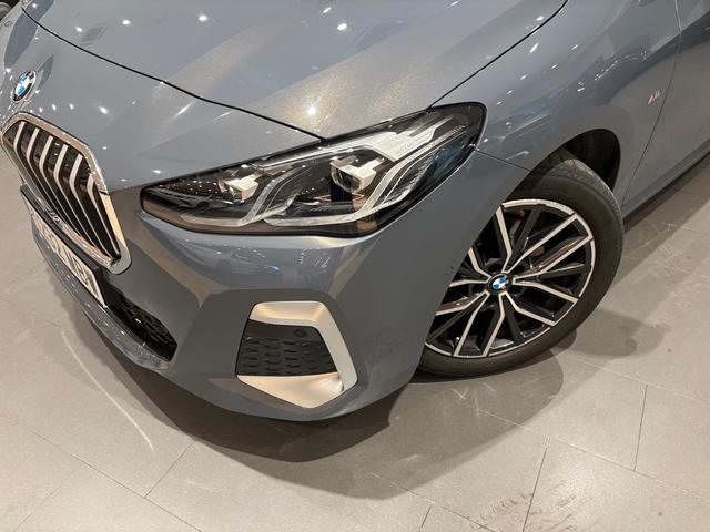 BMW Serie 2 218d Active Tourer color Gris. Año 2022. 110KW(150CV). Diésel. En concesionario Automotor Costa, S.L.U. de Almería
