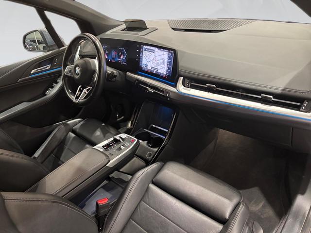 BMW Serie 2 218d Active Tourer color Gris. Año 2022. 110KW(150CV). Diésel. En concesionario Automotor Costa, S.L.U. de Almería