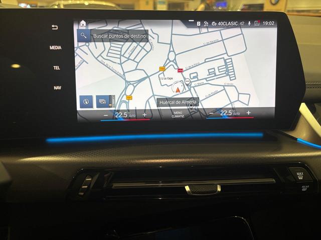 BMW Serie 2 218d Active Tourer color Gris. Año 2022. 110KW(150CV). Diésel. En concesionario Automotor Costa, S.L.U. de Almería