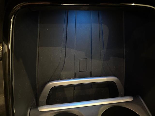 BMW Serie 2 218d Active Tourer color Gris. Año 2022. 110KW(150CV). Diésel. En concesionario Automotor Costa, S.L.U. de Almería