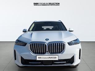 Fotos de BMW X5 xDrive50e color Blanco. Año 2025. 360KW(489CV). Híbrido Electro/Gasolina. En concesionario Automotor Premium Velázquez - Málaga de Málaga