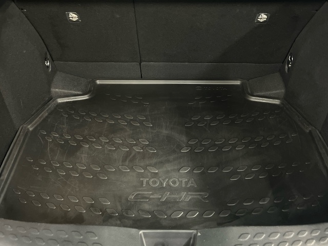 Toyota C-HR 1.8 125H Advance 90 kW (122 CV)