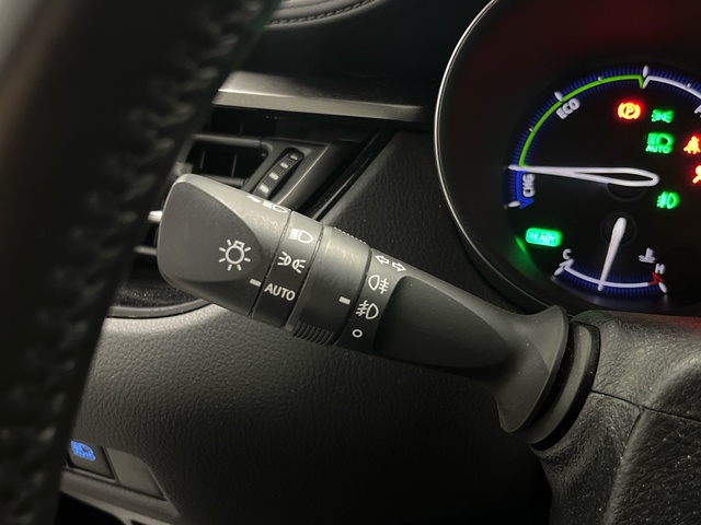 Toyota C-HR 1.8 125H Advance 90 kW (122 CV)