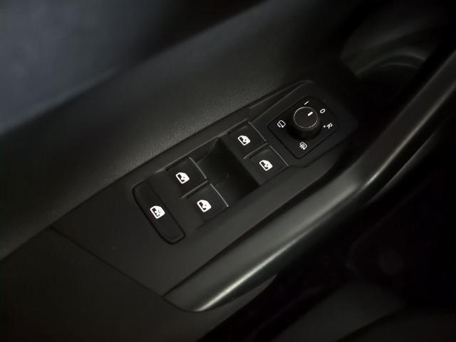 Volkswagen Taigo R-Line 1.0 TSI 81 kW (110 CV) DSG