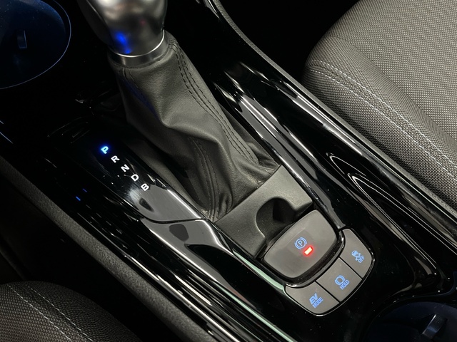 Toyota C-HR 1.8 125H Advance 90 kW (122 CV)