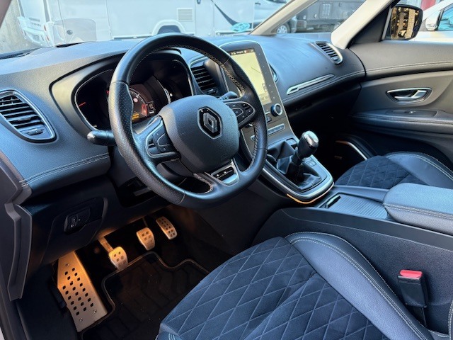 Renault Grand Scenic Black Edition TCe 117 kW (160 CV) EDC