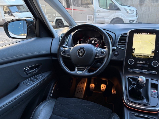 Renault Grand Scenic Black Edition TCe 117 kW (160 CV) EDC