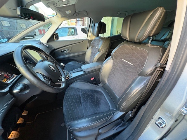 Renault Grand Scenic Black Edition TCe 117 kW (160 CV) EDC