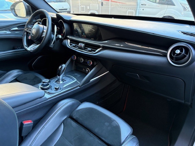 Alfa Romeo Stelvio 2.9 Gasolina Quadrifoglio Q4 375 kW (510 CV)