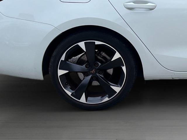 CUPRA Leon Sportstourer 1.5 eTSI DSG 110 kW (150 CV)