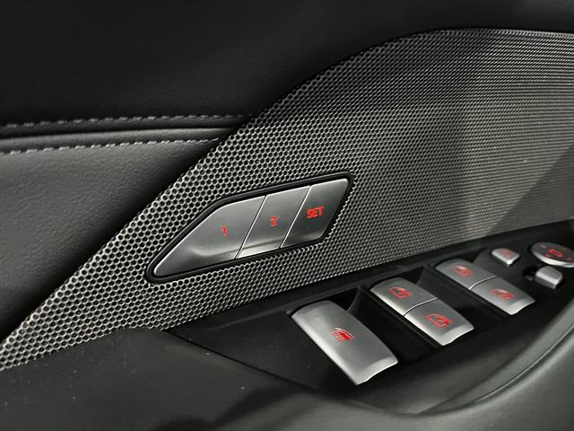 BMW M M4 Cabrio color Azul. Año 2025. 390KW(530CV). Gasolina. En concesionario Unicars Ponent de Lleida