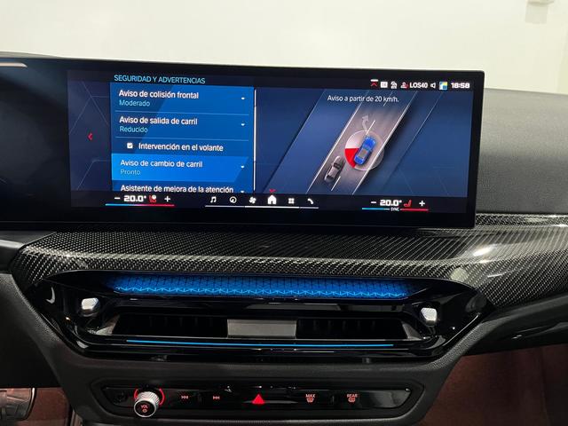 BMW M M4 Cabrio color Azul. Año 2025. 390KW(530CV). Gasolina. En concesionario Unicars Ponent de Lleida