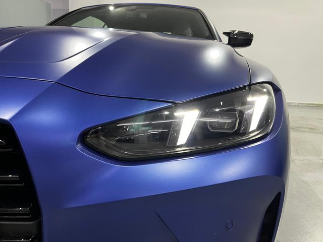 BMW M M4 Cabrio color Azul. Año 2025. 390KW(530CV). Gasolina. En concesionario Unicars Ponent de Lleida
