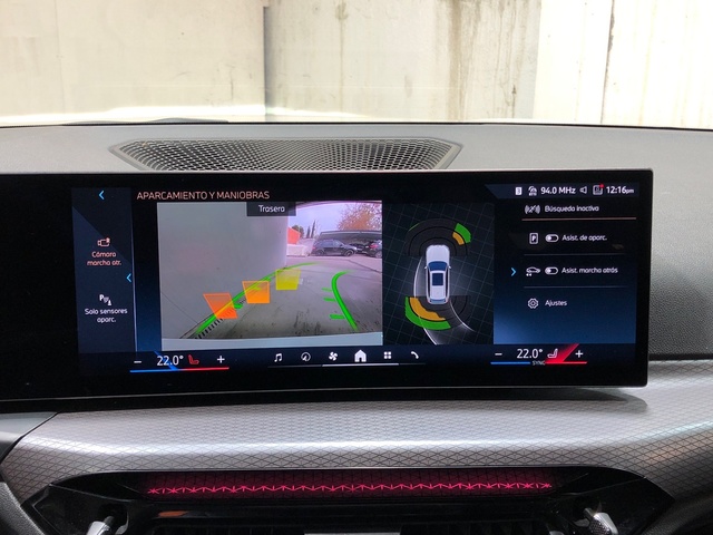 BMW Serie 3 320d Touring color Blanco. Año 2025. 140KW(190CV). Diésel. En concesionario Movilnorte El Plantio de Madrid