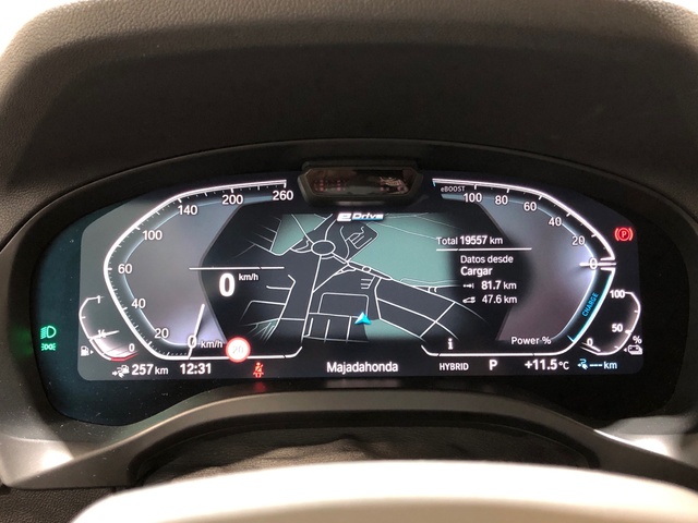 BMW X3 xDrive30e color Negro. Año 2024. 215KW(292CV). Híbrido Electro/Gasolina. En concesionario Movilnorte El Plantio de Madrid