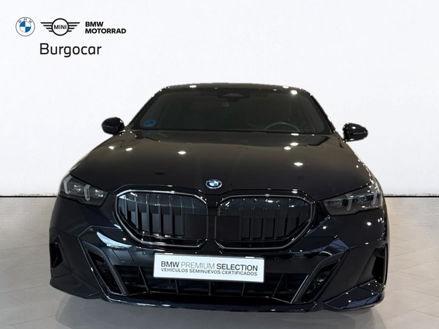 BMW Serie 5 530e color Negro. Año 2020. 220KW(299CV). Híbrido Electro/Gasolina. En concesionario Motor Gorbea de Álava