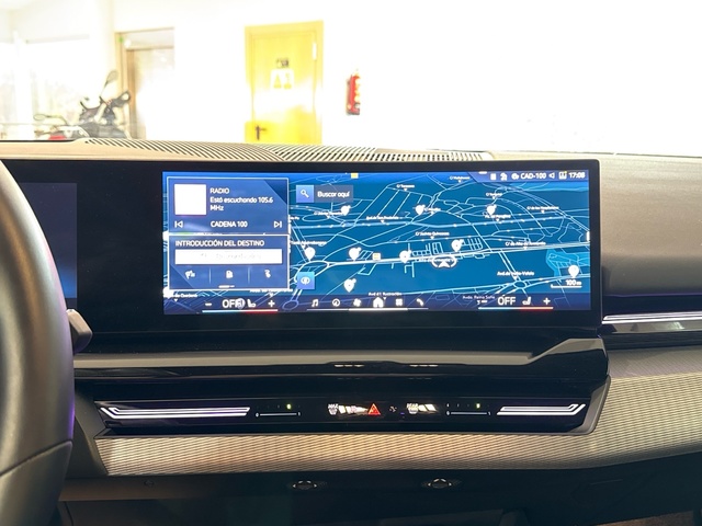 BMW Serie 5 530e color Negro. Año 2020. 220KW(299CV). Híbrido Electro/Gasolina. En concesionario Motor Gorbea de Álava