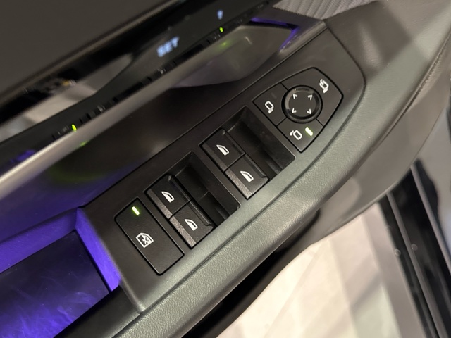 BMW Serie 5 530e color Negro. Año 2020. 220KW(299CV). Híbrido Electro/Gasolina. En concesionario Motor Gorbea de Álava