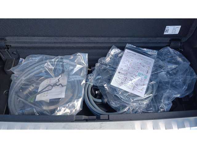 BMW Serie 3 330e Touring color Negro. Año 2024. 215KW(292CV). Híbrido Electro/Gasolina. En concesionario TACO de Sta. C. Tenerife