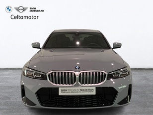 Fotos de BMW Serie 3 320d color Gris. Año 2025. 140KW(190CV). Diésel. En concesionario Celtamotor Lalín de Pontevedra
