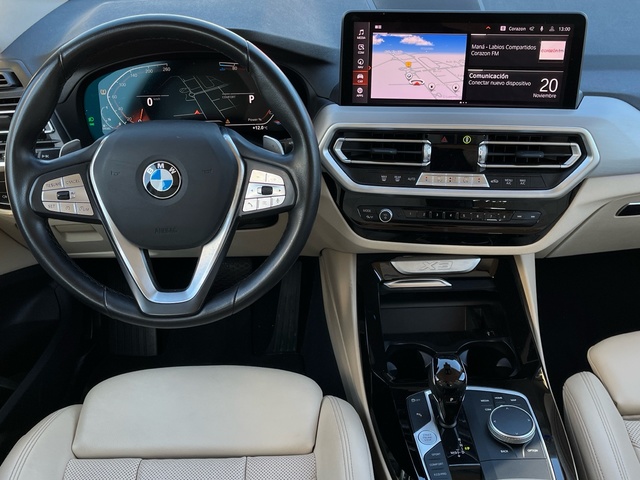 BMW X3 xDrive20d color Azul. Año 2022. 140KW(190CV). Diésel. En concesionario CARTAGENA PREMIUM S.L. de Murcia