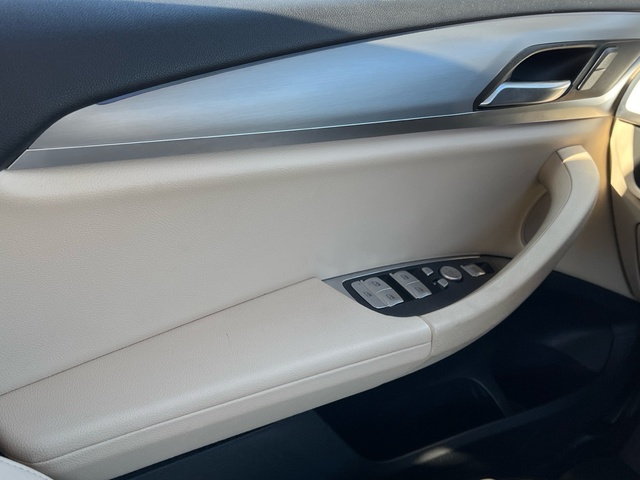 BMW X3 xDrive20d color Azul. Año 2022. 140KW(190CV). Diésel. En concesionario CARTAGENA PREMIUM S.L. de Murcia