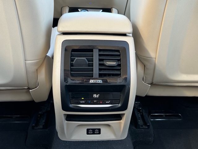 BMW X3 xDrive20d color Azul. Año 2022. 140KW(190CV). Diésel. En concesionario CARTAGENA PREMIUM S.L. de Murcia