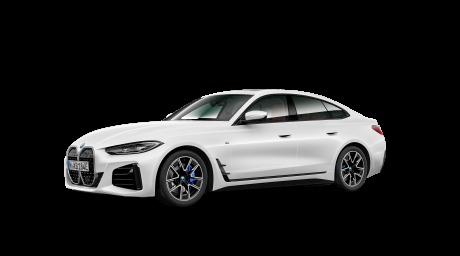 BMW i4 eDrive40 color Blanco. Año 2024. 250KW(340CV). Eléctrico. En concesionario Motri Motor Jaén de Jaén