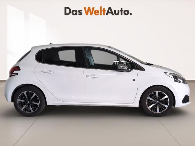 Peugeot 208 1.5 BlueHDi S&S Signature 73 KW (100 CV)