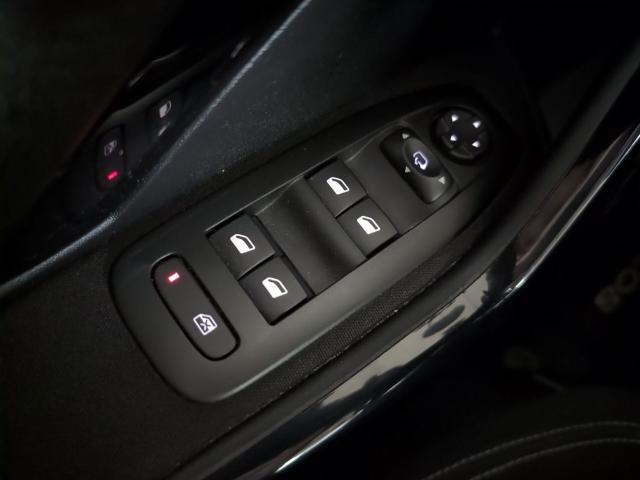 Peugeot 208 1.5 BlueHDi S&S Signature 73 KW (100 CV)