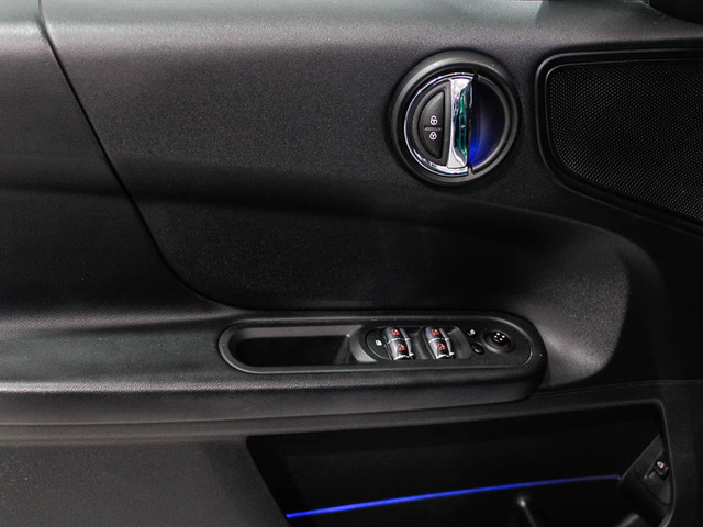 fotoG 15 del MINI MINI Countryman Cooper D 110 kW (150 CV) 150cv Diésel del 2020 en Barcelona