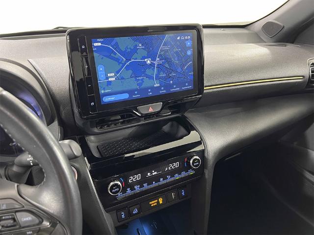 Toyota Yaris Cross 120H Adventure 85 kW (116 CV)