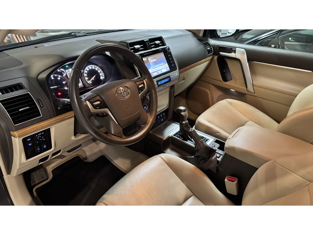 Toyota Land Cruiser 2.8 D-4D VXL Auto 130 kW (177 CV)