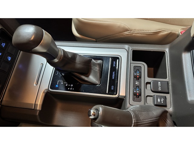 Toyota Land Cruiser 2.8 D-4D VXL Auto 130 kW (177 CV)