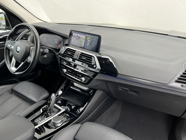 BMW X3 xDrive20d color Gris. Año 2020. 140KW(190CV). Diésel. En concesionario Novomóvil Oleiros de Coruña