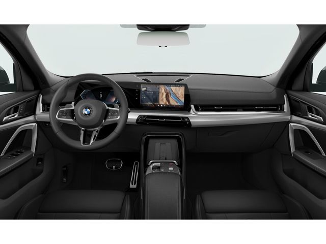 BMW X2 sDrive20d color Negro. Año 2025. 120KW(163CV). Diésel. En concesionario Móvil Begar Alicante de Alicante