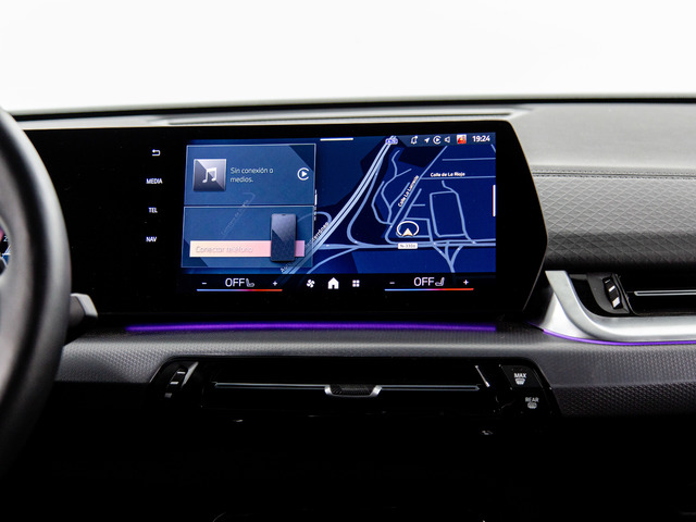 BMW X2 sDrive20d color Negro. Año 2025. 120KW(163CV). Diésel. En concesionario Móvil Begar Alicante de Alicante