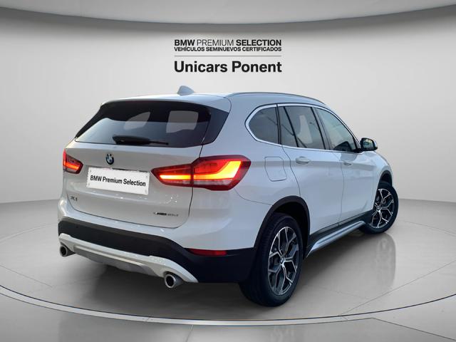 BMW X1 sDrive18d color Blanco. Año 2020. 110KW(150CV). Diésel. En concesionario Unicars Ponent de Lleida