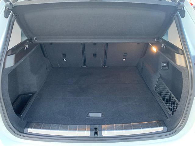 BMW X1 sDrive18d color Blanco. Año 2020. 110KW(150CV). Diésel. En concesionario Unicars Ponent de Lleida